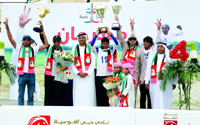 جانب من تتويج الفائزين. من المصدر