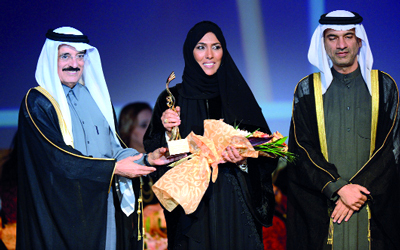سميرة أحمد ضمن ‬16 فنانة مسرحية عربية مبدعة. 	الإمارات اليوم