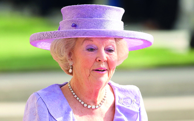 الملكة بياتريس قررت التنازل عن العرش لابنها. 	غيتي ــ أرشيفية