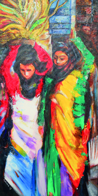اللوحات تبرز مكانة المرأة في الفن. 	 تصوير: أحمد عرديتي