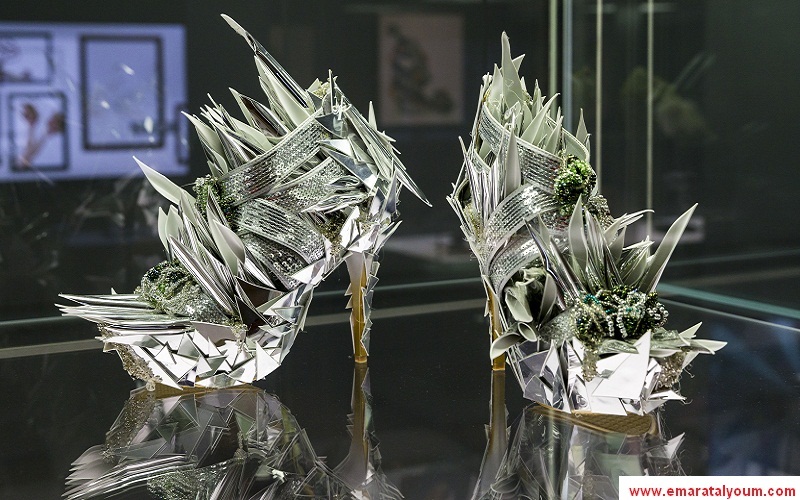 عرض متحف غراسي في مدينة لايبزيغ الألمانية، أكثر من 200 زوج من الأحذية الغريبة في تصميمها، والتي صمم العديد منها للمشاهير، حيث شكلت هذه التصاميم تحدياً للتصاميم التقليدية في عالم الأحذية. الصور من الوكالات.