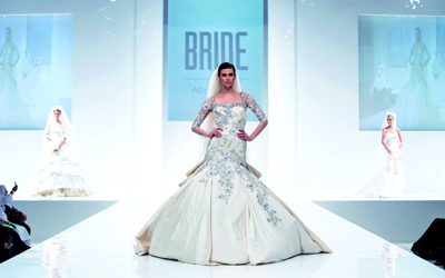 المعرض شهد حضوراً نسائياً كثيفاً استمر حتى ساعاته الأخيرة. تصوير: أشوك فيرما