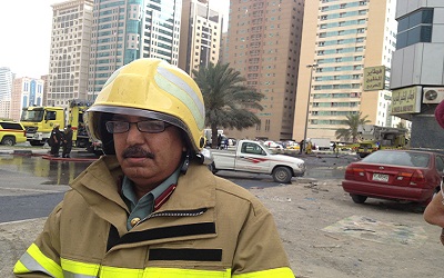 العميد السويدي، أشرف على عمليات إطفاء الحريق. الإمارات اليوم
