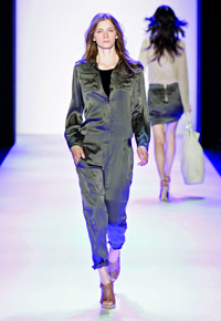 مع قصة بطابع رياضي لامعة يصبح &laquo;الأفرول&raquo; مناسباً للتنزه. د.ب.أ