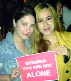 ممثلون أتراك شاركوا في التظاهرات. أرشيفية