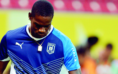 بالوتيلي أبرز المفاتيح الهجومية في المنتخب الإيطالي.   	أ.ف.ب