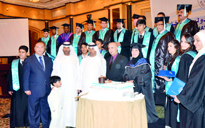 «الخليج الدولية» تحتفل بتخريج طلبة «الثانوية» - حياتنا - مجتمع ...