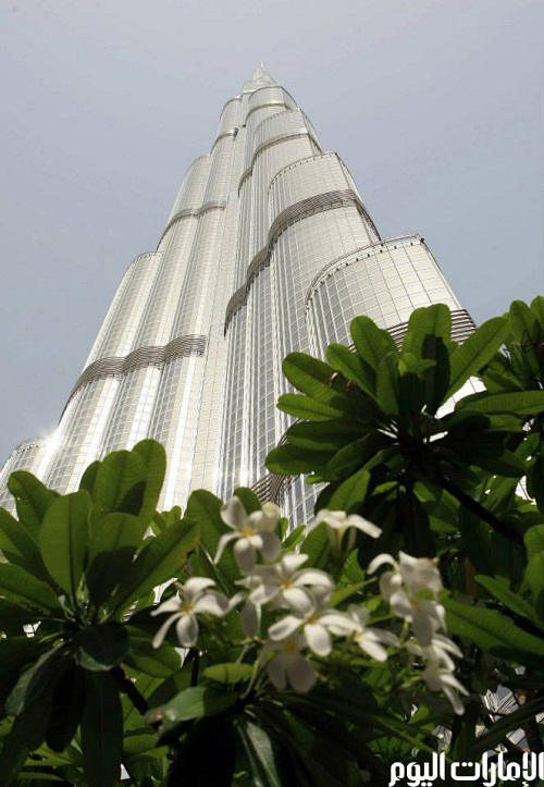 مجموعة صور لعملية بناء"برج خليفة " أعلى بناء شيده الإنسان. المصدر: "الامارات اليوم" ووكالة ا.ف.ب