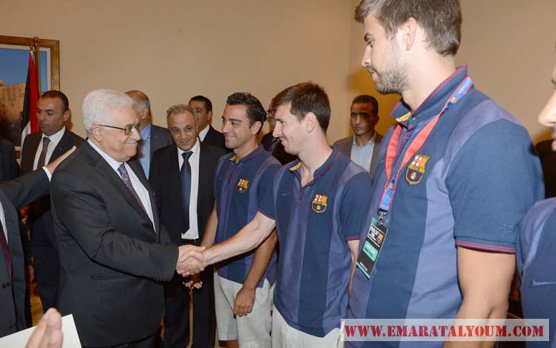 لاعبو النادي الكتالوني في ضيافة الرئيس الفلسطيني محمود عباس.