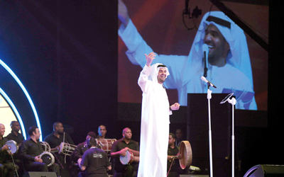 الجسمي قدم عدداً من أغانيه الشهيرة خلال الأمسية.                  من المصدر