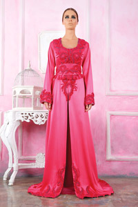 تصاميم مزجت بين اللمسة الشرقية والحداثة.     من المصدر