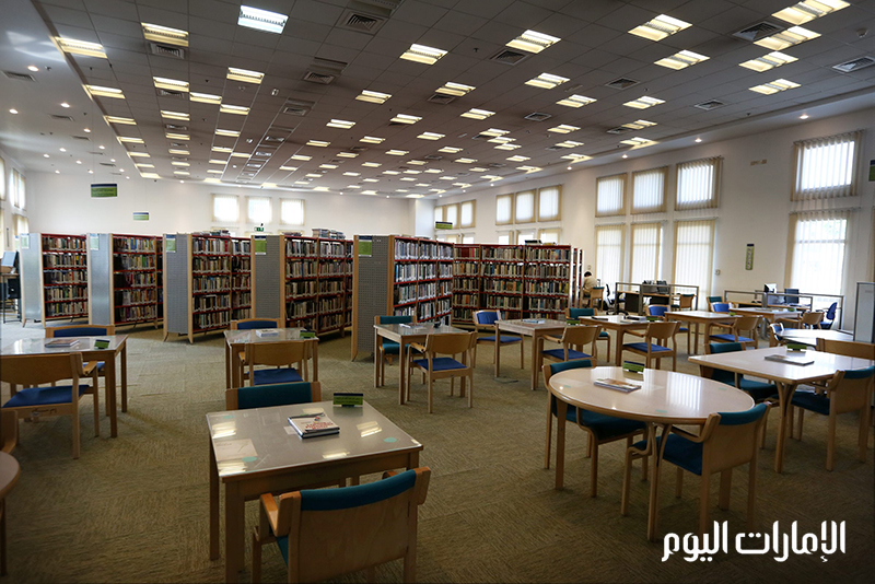 كما تضم المكتبة، قاعات متعددة الأغراض، إلى جانب غرف دراسية.