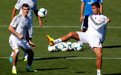 رونالدو وبيل خلال تدريبات الريال الأخيرة.     رويترز