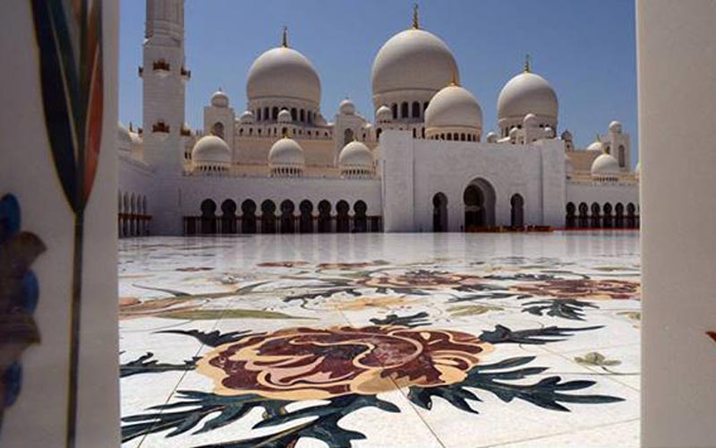 فاطمة رضا أحمد-أبوظبي-