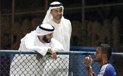 سيغيب ليما عن تشكيلة النصر، التي ستواجه الشعب الجمعة المقبلة، في الجولة الثانية من الدوري، بعد تلقيه بطاقة حمراء في المباراة الماضية أمام الوحدة.