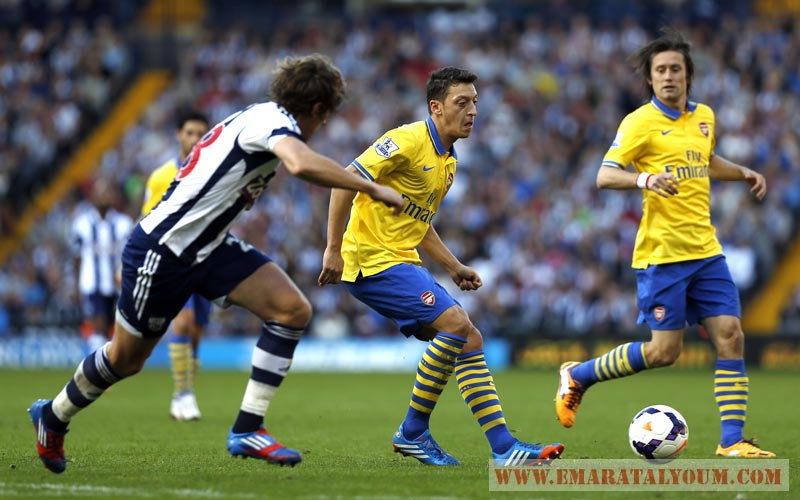 الصور من وكالات