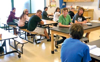 المدرسة تعلم الحرية بطريقة استثنائية. من المصدر