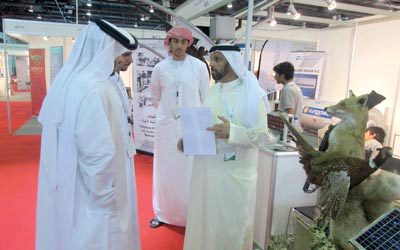 أحمد مجان:  «الأفكار العظيمة بحاجة إلى تعرف الشركاء المحتملين في التجارة والصناعة واستثمار الموارد والمهارات» . من المصدر