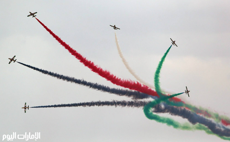 وقامت الجهات المشاركة بتقديم عدد من العروض الجوية