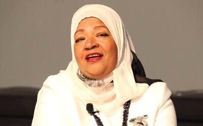 الدريع أكّدت أن 73% من الرجال يتعذّبون بالحب والفراق، لذلك لا يمكن تعميم الفرضيات.