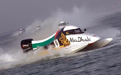 فريق أبوظبي حقق المركز الأول قبل عامين، ويتطلع اليوم لحسم تحدي السرعة وأفضل زمن. من المصدر