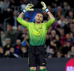 فالديز تعرض للإصابة خلال مباراة إسبانيا وجنوب إفريقيا الودية. أ.ف.ب