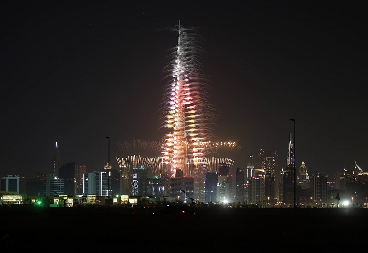 وتصبح دبي بهذا الفوز أول بلد عربي وشرق أوسطي يستضيف معرض "إكسبــــو الدولي"