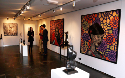 النحت الذي قدمه بصبوص كان من مواد متعددة بدأت بالرخام والخشب ليصل لاحقاً إلى البرونز. تصوير: أشوك فيرما