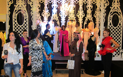 الموضة الكويتية تتميز بالمزج الذكي والمبتكر بين ما نحتاج إليه من لمسات شرقية مترفة ومحافظة، وبين ما نستلهمه من الموضة العالمية. الإمارات اليوم