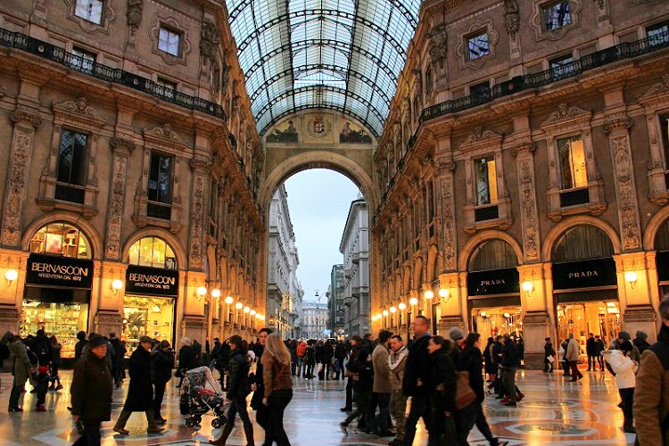 مركز الدومو في ميلان - بعدسة القارئ حمد الريامي