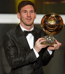 بدلة ميسي في الحفل الماضي خطفت الأضواء.  أرشيفية