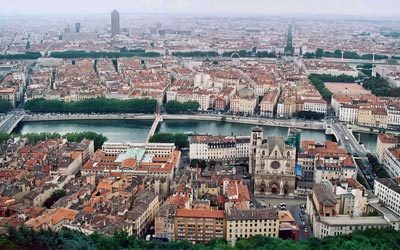 «ليون» المدينة الثانية اقتصادياً في فرنسا.

الإمارات اليوم