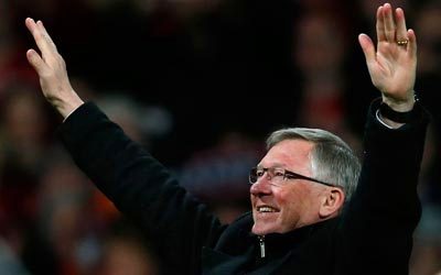 فيرغوسون جدد ثقته بمدرب الشياطين مويز، ويطالب الأندية بالصبر على مدربيها لوقت أطول. رويترز