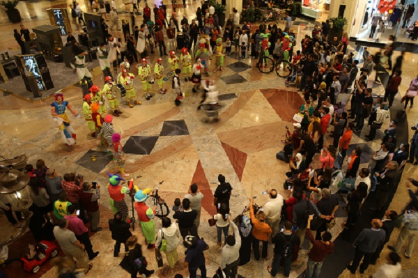 "دبي للتسوّق"..دائرة السعادة