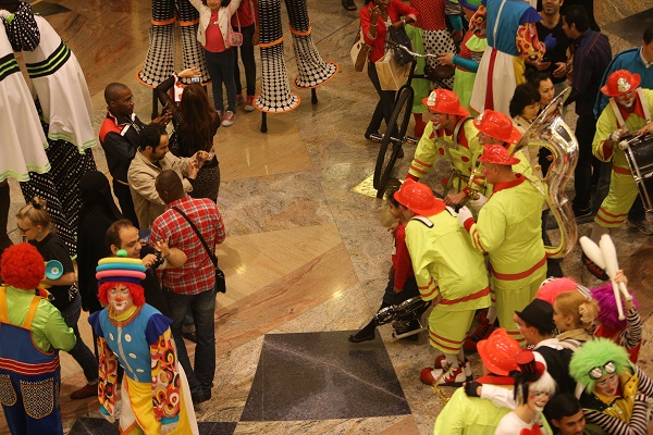 تخليد ذكرى المهرجان في صورة البهجة للجميع