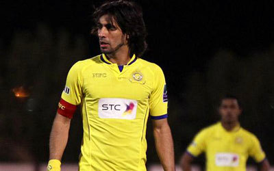 حسين عبدالغني دافع بشراسة في ملعب النصر وجرد القحطاني ورفاقه من اللقب.    أرشيفية