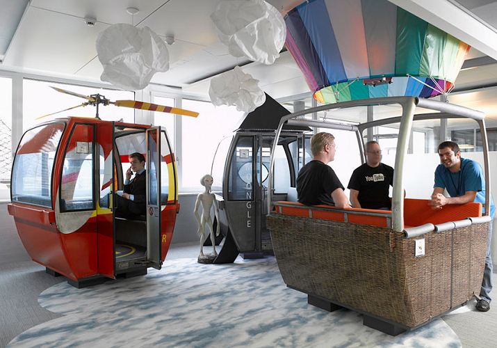 أماكن للاستراحة والاختلاط بالزملاء