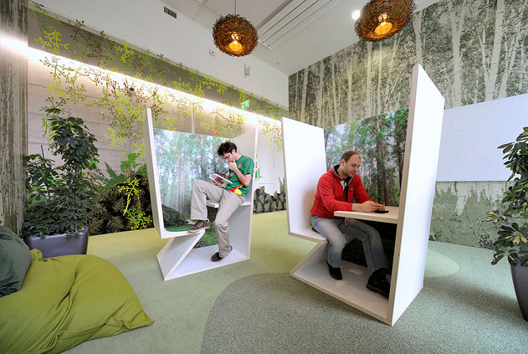 أماكن للعمل المنفرد بدلا عن أجواء المكتب الرسمية