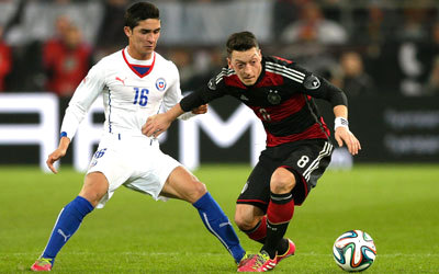 منتخب تشيلي قام بكل شيء أمام ألمانيا إلا التسجيل. أ.ب