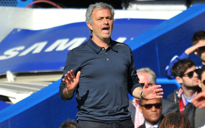 مورينيو عرف طريقه بسهولة إلى النقاط الثلاث في مباراة أرسنال. أ.ف.ب