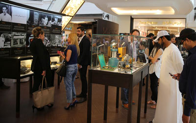 محتويات المعرض نادرة وخاصة وغير معروضة للبيع.  تصوير: عبدالله حسن