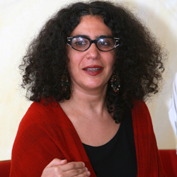 الأنصاري اعتبرت أن الشكل التقليدي للحكواتي العربي لا يعني انه أصبح خارج العصر الحديث.