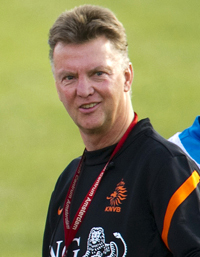 مدرب منتخب هولندا فان غال يأمل تخليص هولندا من عقدة نهائيات المونديال.