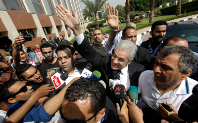 حمدين صباحي ثاني مرشح محتمل يقدم أوراق ترشحه بعد عبدالفتاح السيسي.  إي.بي.إيه