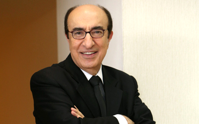 أخلص للموسيقى الخاصة بي، وكل التصفيق الذي أسمعه في الغرب أسمعه كأن الشعوب العربية كلها تصفق لي.