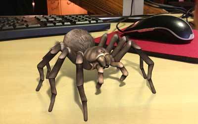 يهدف تطبيق «فوبيا فري» إلى مساعدة من يواجهون خوفاً مرضياً من العناكب من خلال التعرض التدريجي لها ضمن الألعاب. من المصدر
