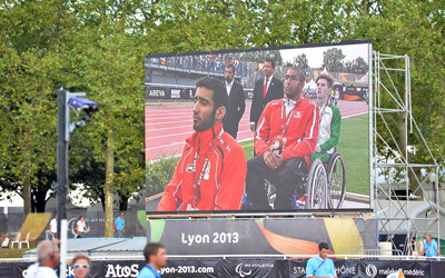 القايد حصل على الميدالية الفضية في سباق الكراسي بمونديال فرنسا الدولي 2013. من المصدر