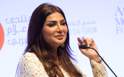 أمل العوضي: «معايير المنافسة في الحقل الإعلامي يجب ألا تعتمد على قواعد لجان التحكيم في مسابقات الجمال».