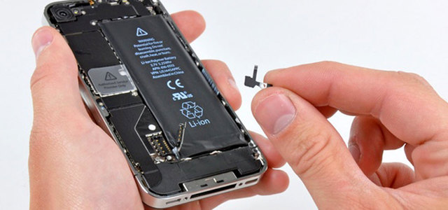 البطاريات ذات الأعمار الطويلة لاتزال تمثل تحدياً رئيساً للشركات المصنعة للأجهزة الذكية. من المصدر