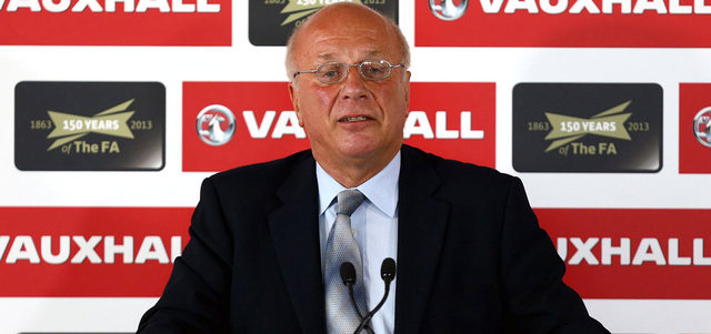 رئيس اتحاد الكرة الإنجليزي غريغ دايك حضر جلسة البرلمان البريطاني أمس حول ملف قطر.